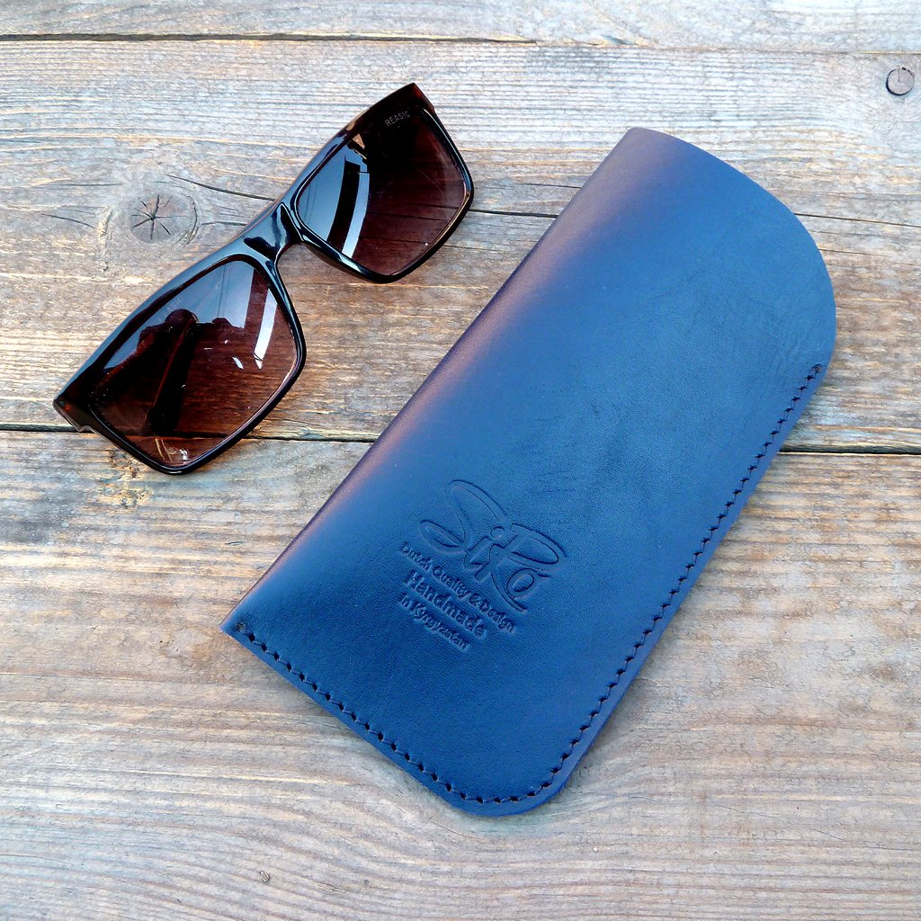 Leather glasses case - Handmade in Kyrgyzstan - Limited Edtions - SiRo