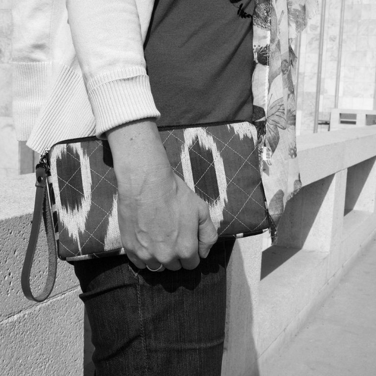 Ikat ClutchWallet Hand & Fairmade in Kyrgyzstan by SiRo