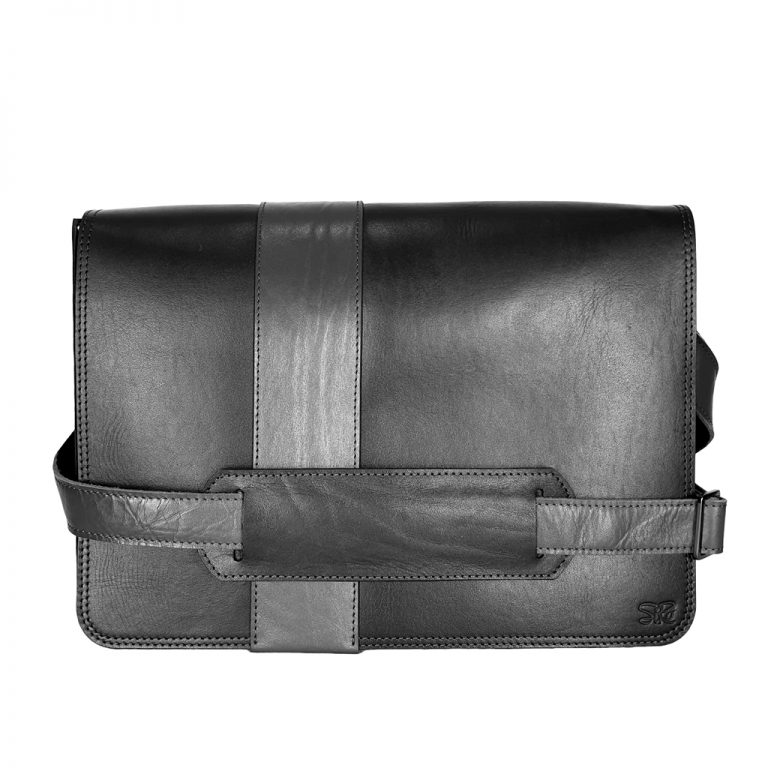Leather Messenger bag Hand & Fairmade by SiRo