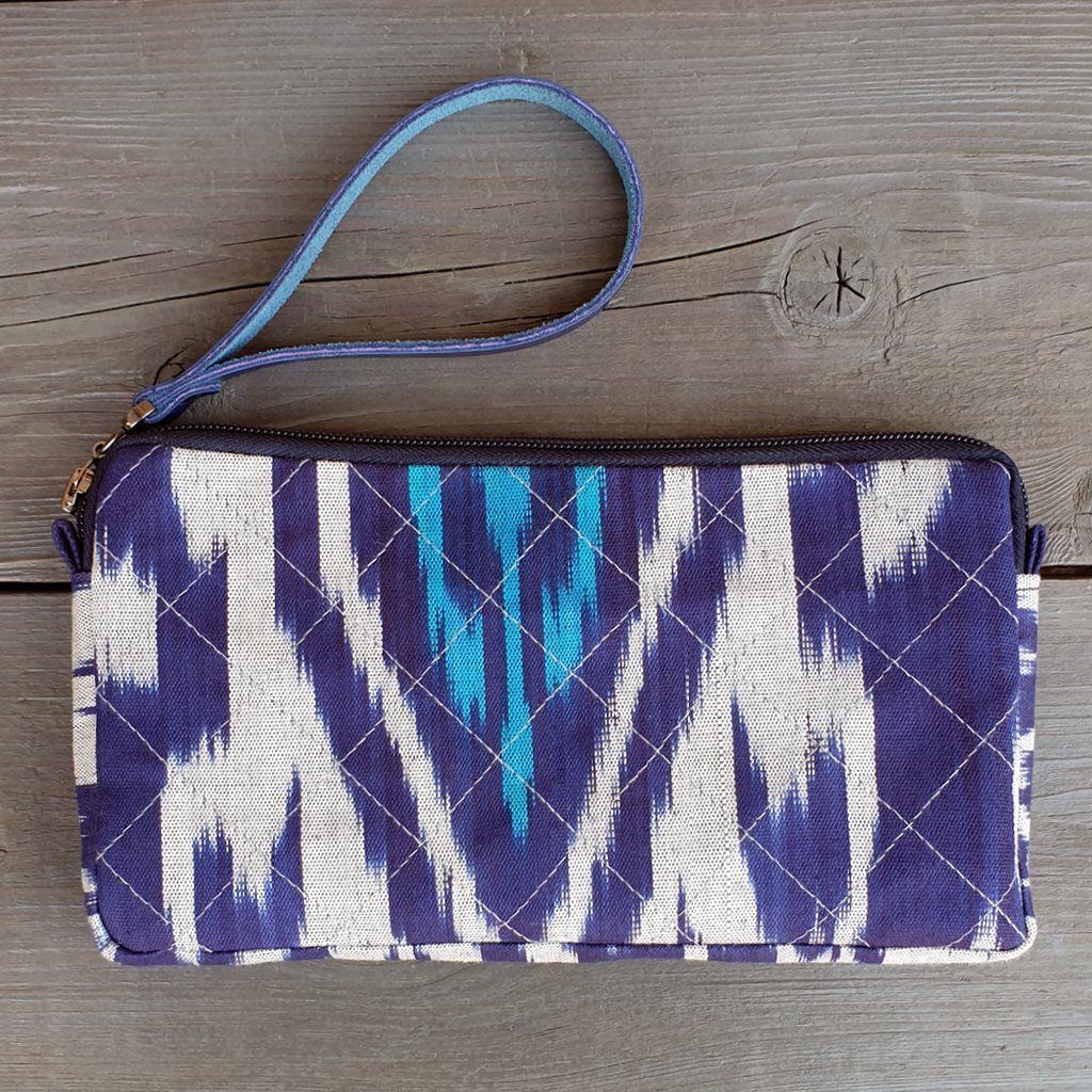 Bohemian knotted hand bag